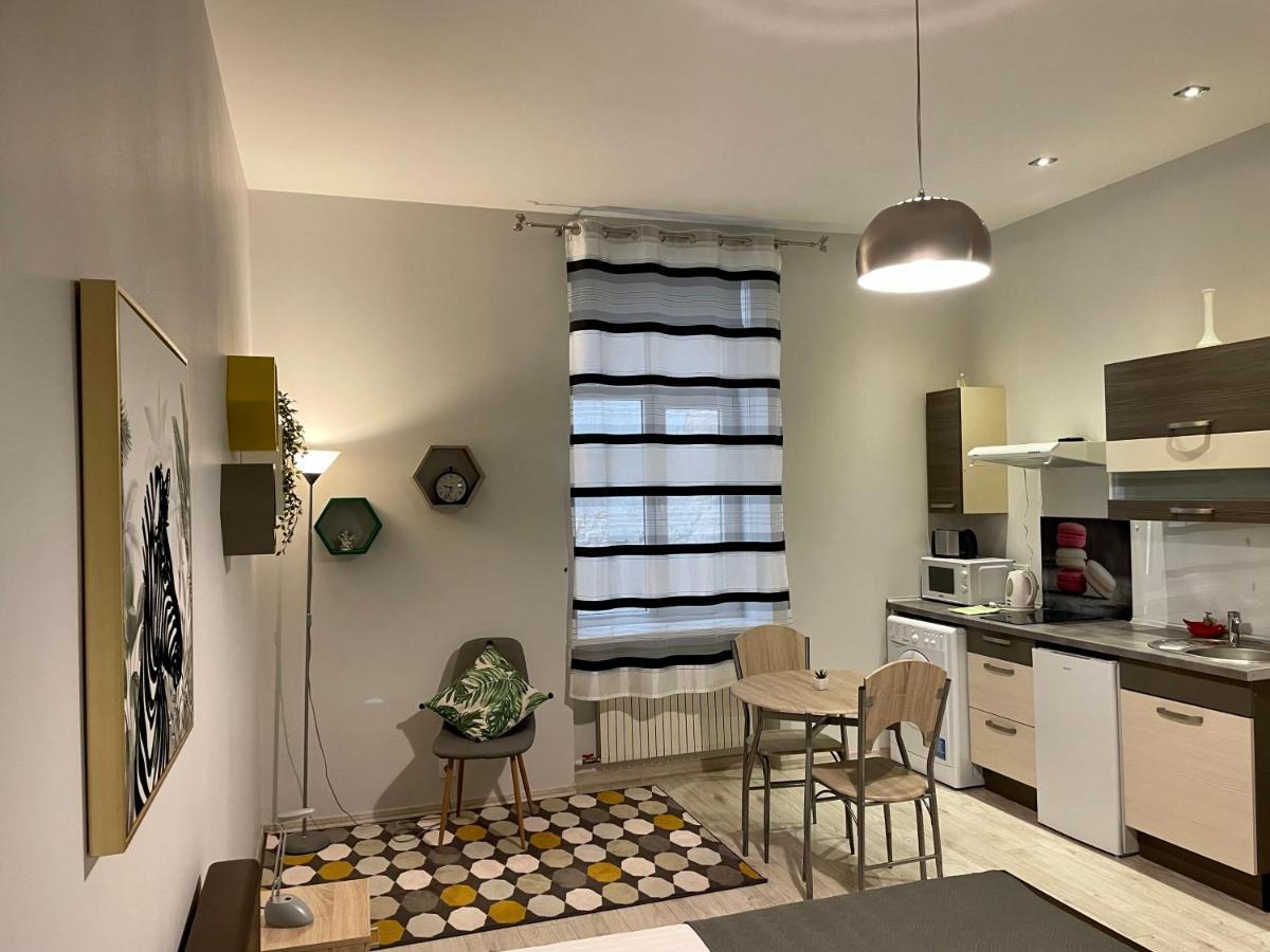 ריגה Apartments In Art Nouveau District מראה חיצוני תמונה